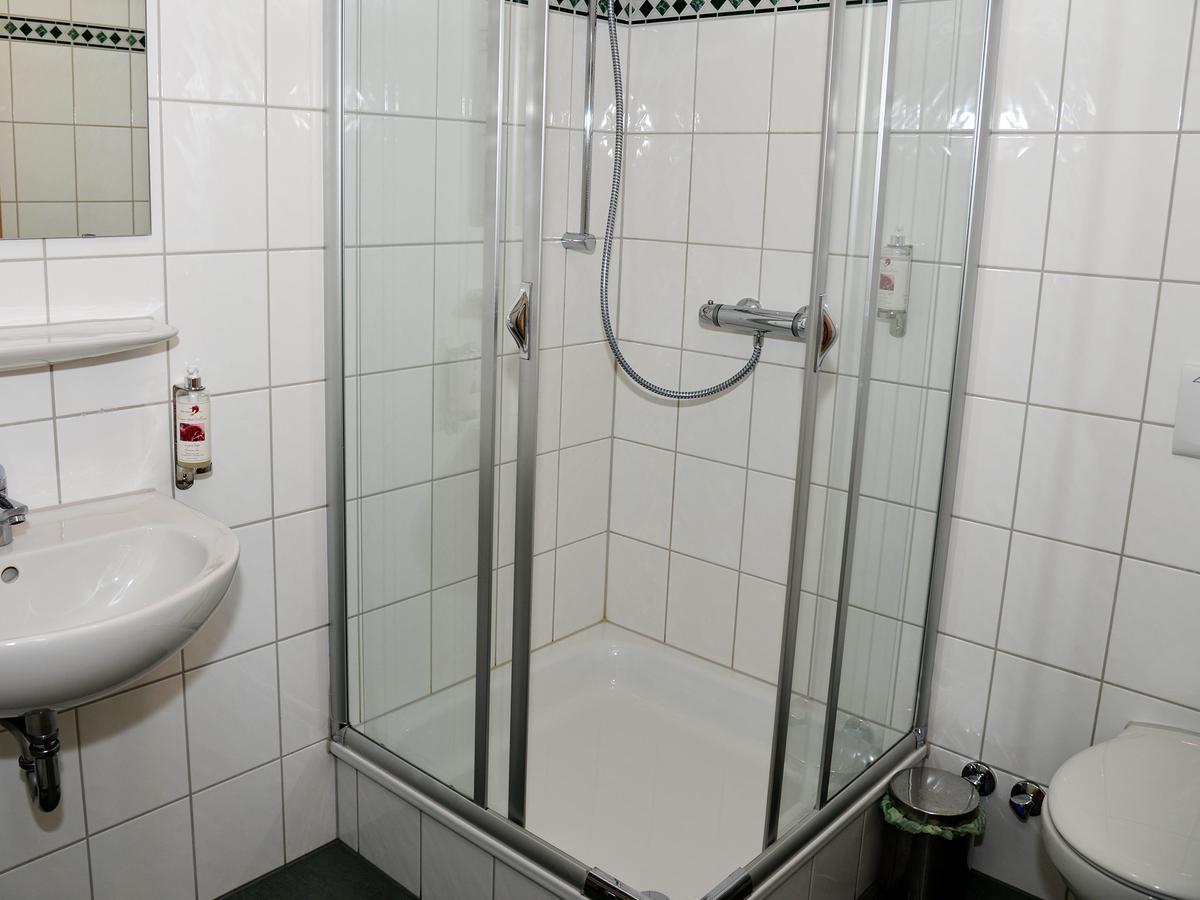 Hotel Düren - Eifel Екстериор снимка